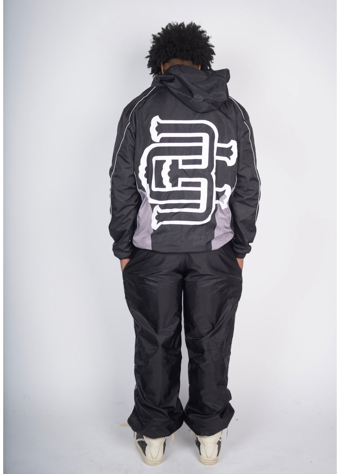 Bagchasin Windbreaker Set (BLACK)